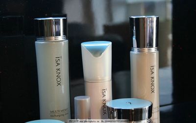 光影魔法 化妝品視覺營銷的藝術(shù)與科學